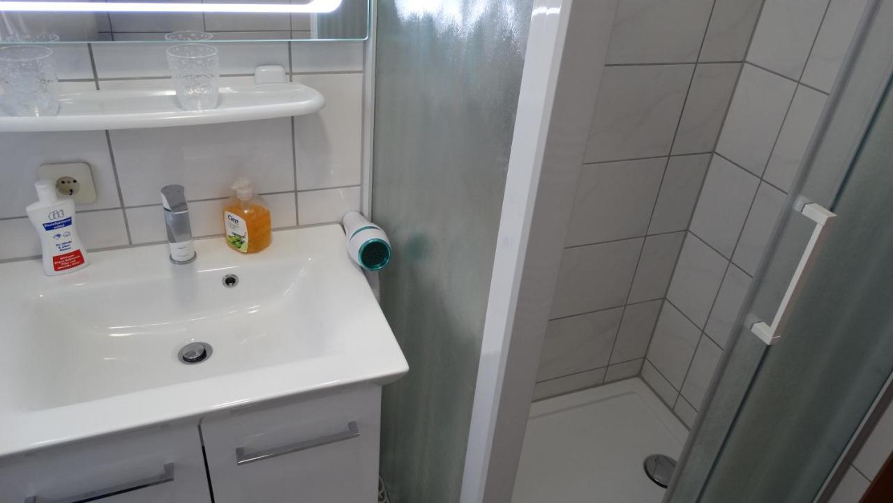 Apartment Alb-rosa